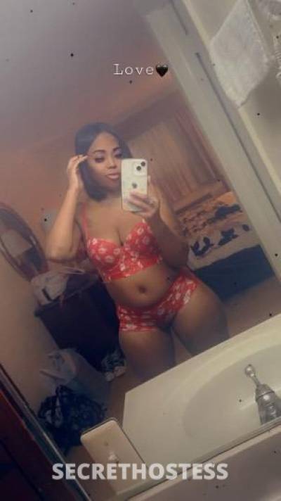 26 Year Old American Escort Detroit MI - Image 4