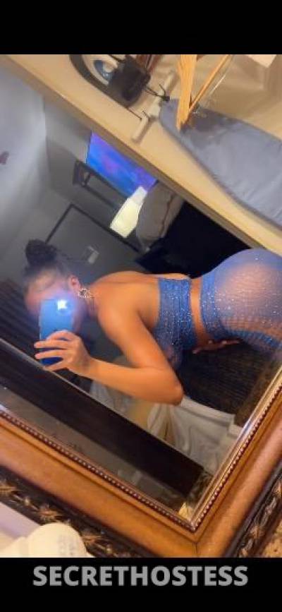 Crystal 21Yrs Old Escort Long Beach CA Image - 1