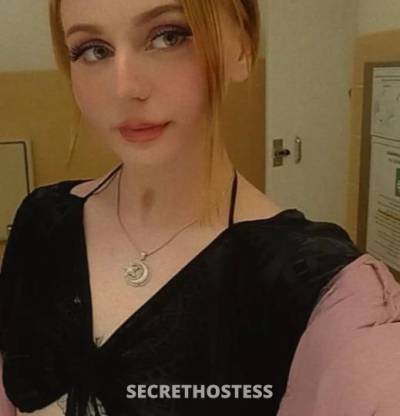 21 year old Russian Escort in Los Angeles CA ??Beautiful petite Russian girl