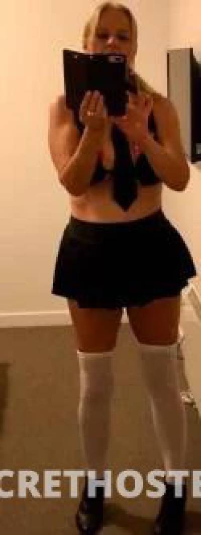 Sensual sarah skilled in the art of pleasure in Melbourne