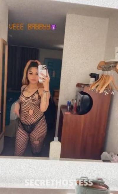 Sexy Latina AVAILABLE NOW in Fresno CA