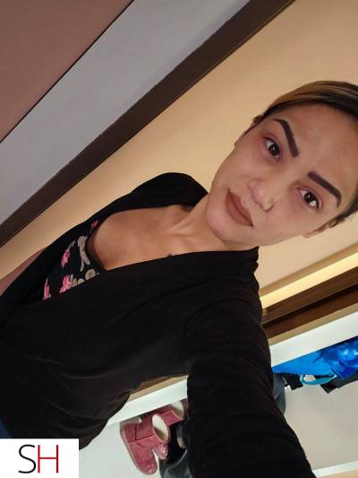 30 year old Escort in Winnipeg Incall only mon-sun