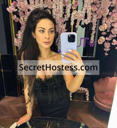 33 Year Old Georgian Escort Rome Brunette Blue eyes - Image 4