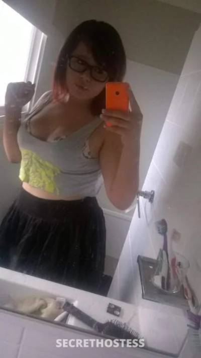 24 year old Asian Escort in Footscray Melbourne 24 yrs aussie all n'atural sex + anal in/outcall 24 hrs