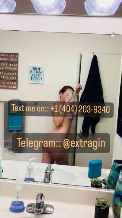 25Yrs Old Escort Size 10 80KG 55CM Tall Queens NY Image - 0