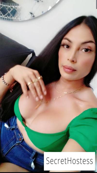 27 Year Old Latino Escort San Giljan Black Hair Brown eyes - Image 1