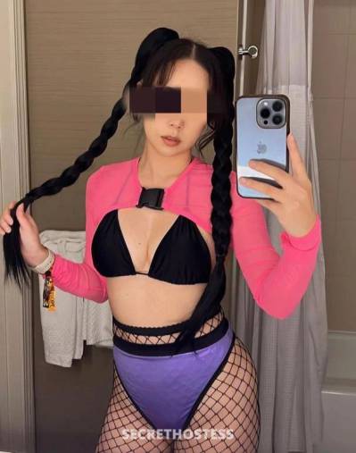 27 year old Escort in Kalgoorlie Your Best playmate Emma just arrived passionate GFE best sex