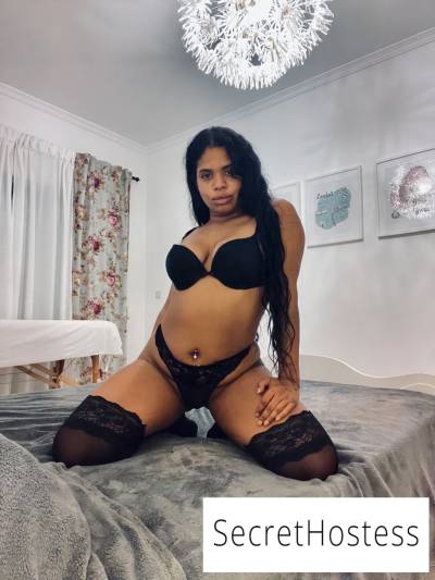 23 Year Old European Escort Albufeira Black Hair - Image 4