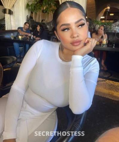 26 year old Escort in Chicago IL No Deposit Required! OUTCALLS. downtown/northside area