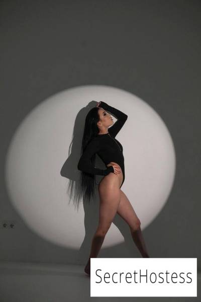 25 year old European Escort in Tirana Kelly
