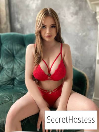 21 year old European Escort in Tirana Kyung Hee