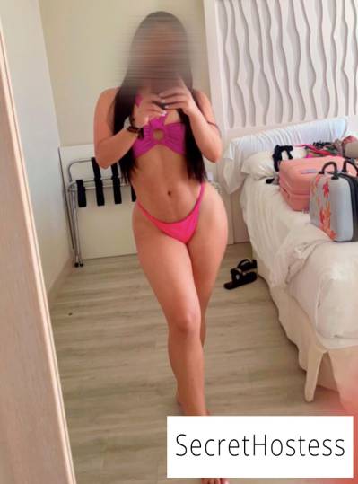 25 Year Old European Escort Sevilla Black Hair - Image 6