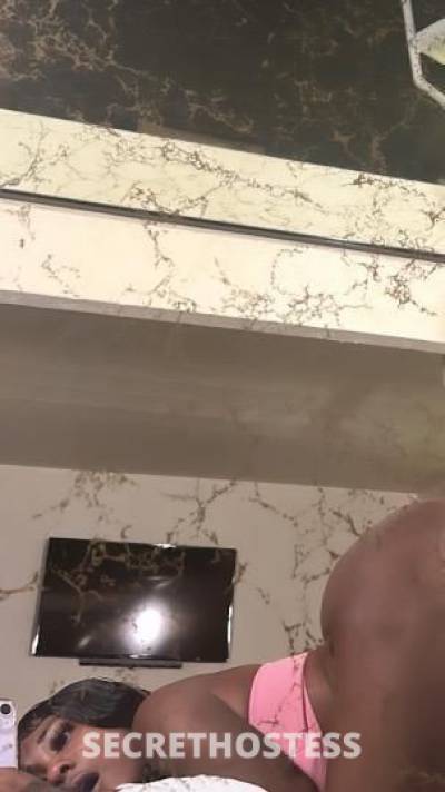 21 year old Escort in San Gabriel Valley CA Fat pussy witta wet mouth