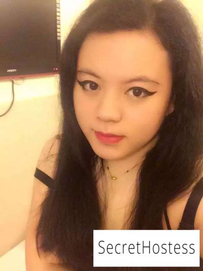 25 Year Old Asian Escort Tirana Black Hair Brown eyes - Image 5