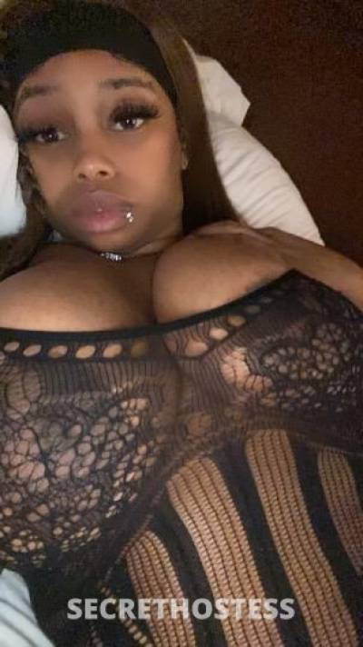 Yassminn 23Yrs Old Escort Chicago IL Image - 0