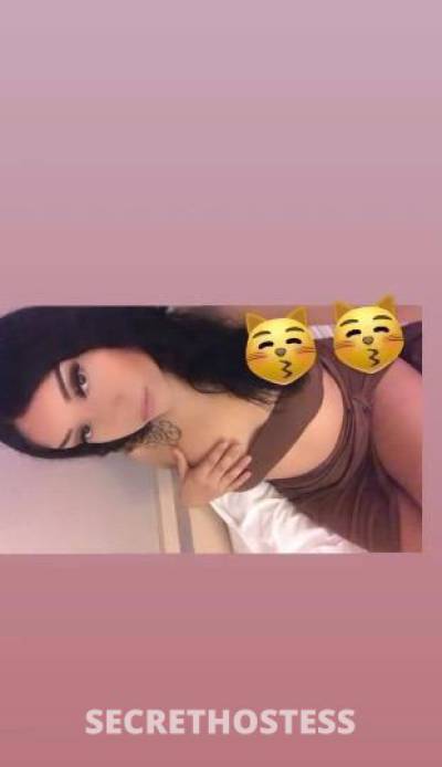 Yuliana Slick 18Yrs Old Escort Stockton CA Image - 1