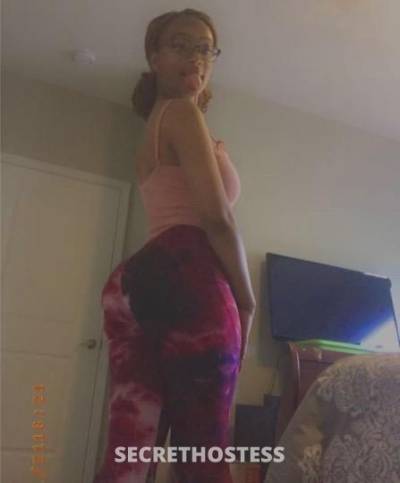18 year old Escort in Charlotte NC 18 - Slim Thick