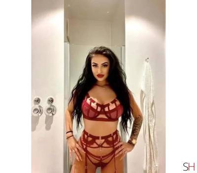 I'M EVELYNE 🥳CURVY HOT🆘REAL PARTY GIRL 24h🔞,  in Belfast