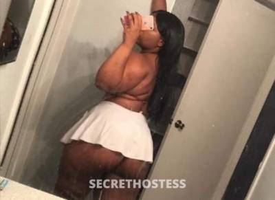 26 year old Escort in Charlotte NC Come smack this FAT ASSS and get behind it ? SUCTION mouth 