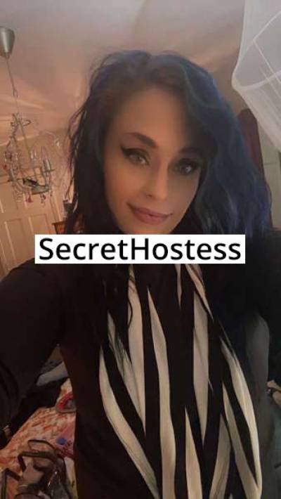 30 Year Old Caucasian Escort Chicago IL - Image 1