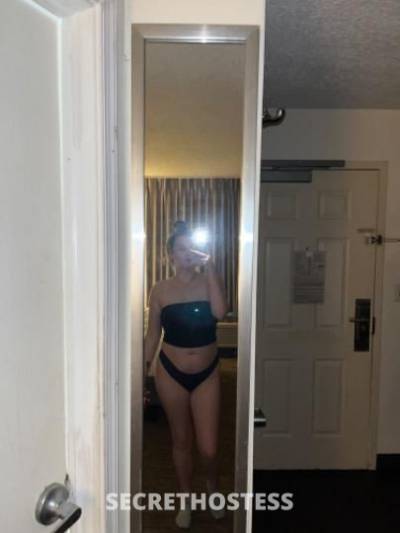 22 year old Escort in South Jersey NJ Cum have fun baby