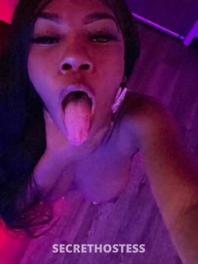 18 year old Asian Escort in Jackson MS ?freaky blasian princess ready to be slutted out