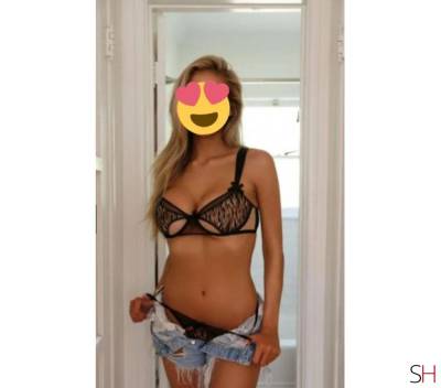 Carla 21Yrs Old Escort London Image - 1