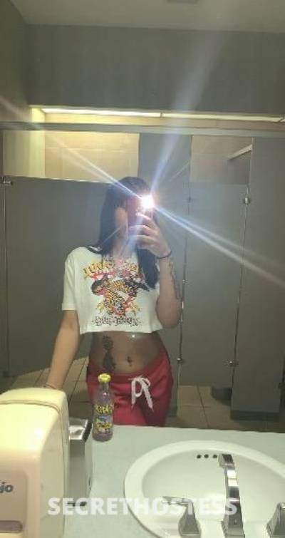 Karma 21Yrs Old Escort Sioux City IA Image - 2