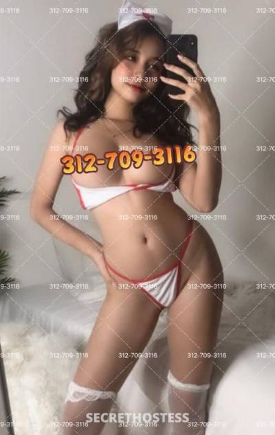 21 Year Old Escort Chicago IL - Image 3