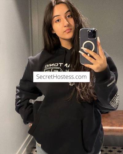 24 year old Escort in Sydney Liverpool ? sexy'candian girl Available ? incall And 