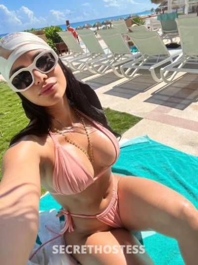 24 year old Latino Escort in Dallas TX Amy rica latina
