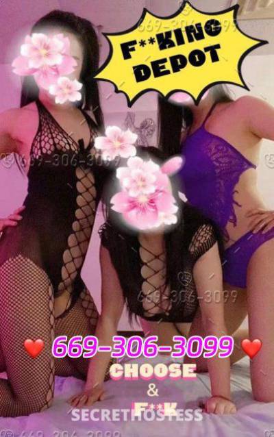 25 Year Old Asian Escort Los Angeles CA - Image 5