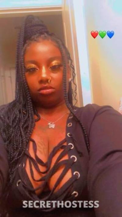 Lyric 19Yrs Old Escort Raleigh-Durham NC Image - 8