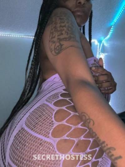 Naomii 21Yrs Old Escort Sacramento CA Image - 0