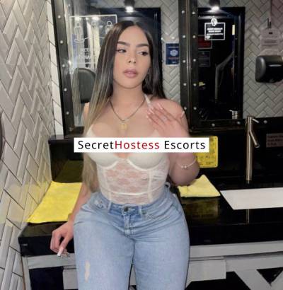 22 Year Old Venezuelan Escort Miami FL Blonde Black eyes - Image 6