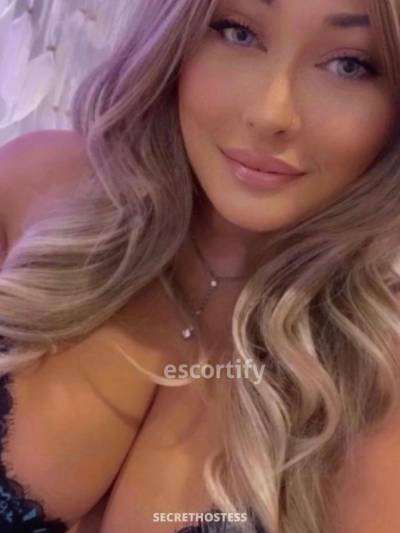 25 Year Old Polynesian Escort Auckland Blonde - Image 1