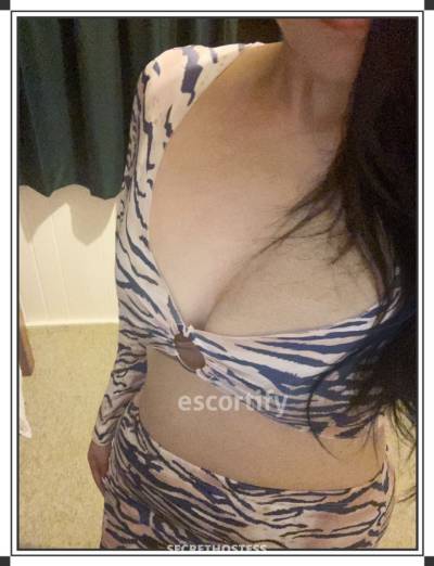25 Year Old Chinese Escort Auckland - Image 8