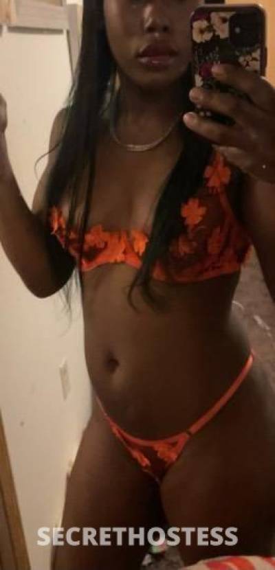 Lea 27Yrs Old Escort Cedar Rapids IA Image - 1