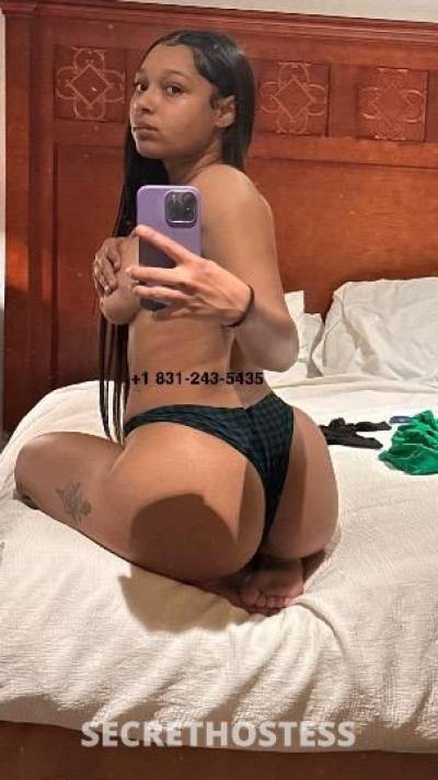 YazMina 22Yrs Old Escort Visalia CA Image - 3
