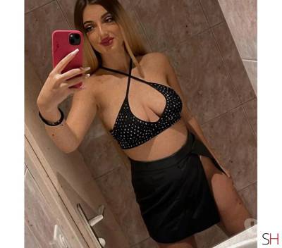 21 Year Old Escort Dublin Blonde - Image 4