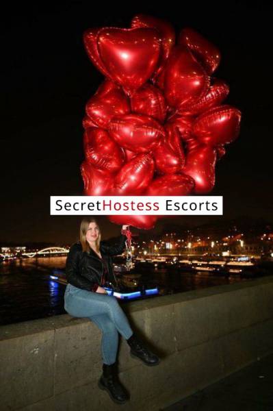 22 Year Old Ukrainian Escort Amsterdam Blonde - Image 7