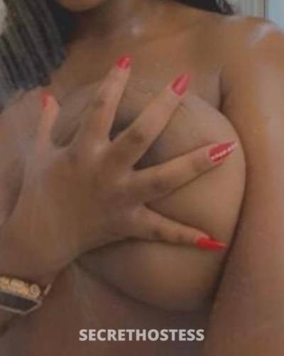 Horny-thick-exotic Dream with juicy phat booty and lips made in Bronx NY