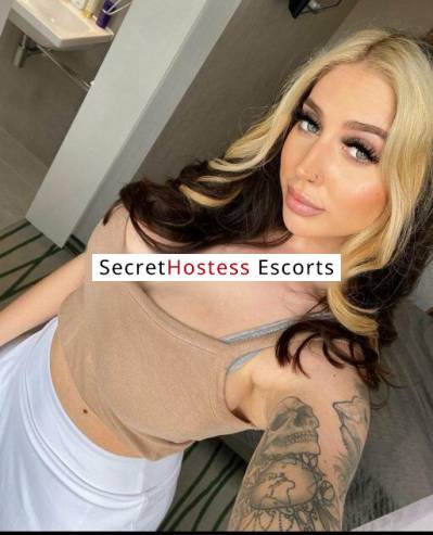 25Yrs Old Escort Honolulu HI Image - 1
