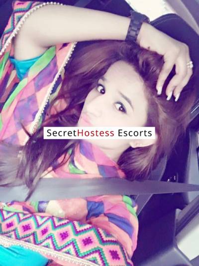 25 Year Old Pakistani Escort Muscat - Image 1