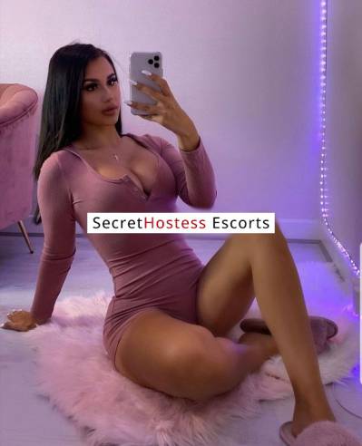 25 year old Swedish Escort in Jeddah Sivia