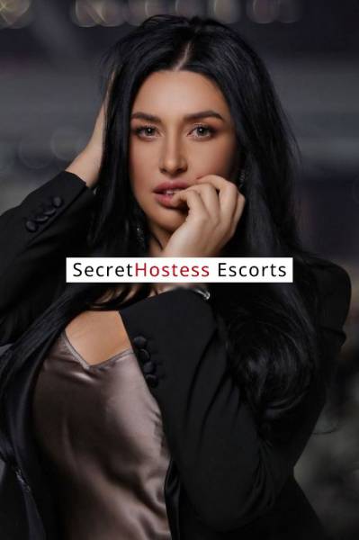28 year old English Escort in Abu Dhabi Caroline