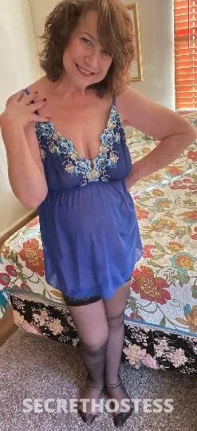 56Yrs Old Escort Kansas City MO Image - 5