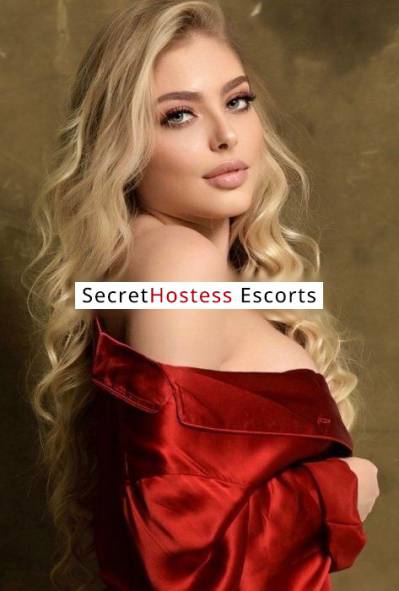 21 Year Old Brazilian Escort Milan Blonde - Image 3