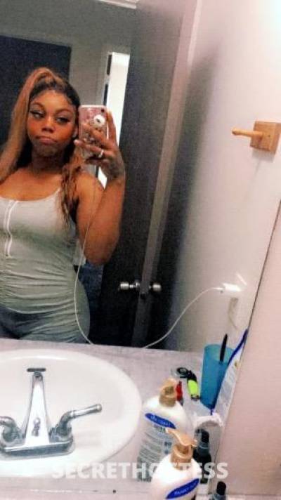 Tee 24Yrs Old Escort Milwaukee WI Image - 0