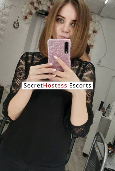 21 Year Old Russian Escort Dubai - Image 3